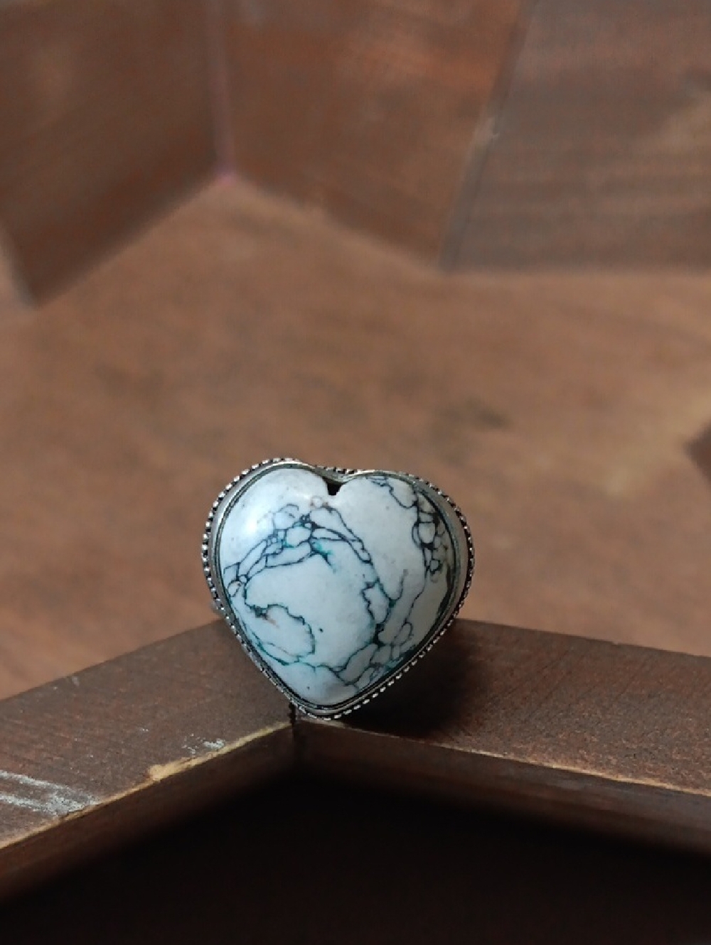 ⚡️3 for $24⚡️ Heart-Shaped White Ring